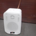 Small speaker wired
